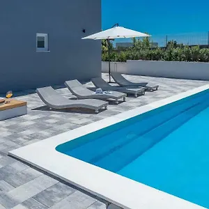 Black&beauty Apartment Zadar